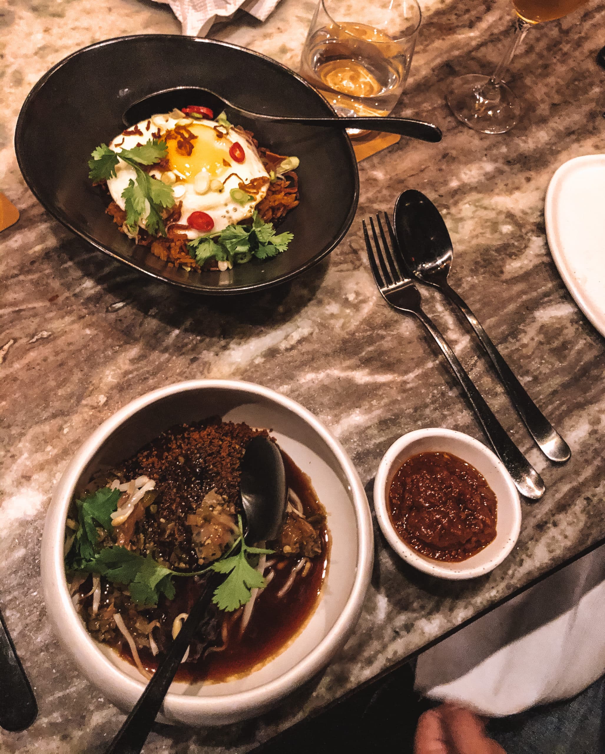 азиатские рестораны Нью-Йорка, индонезийская кухня